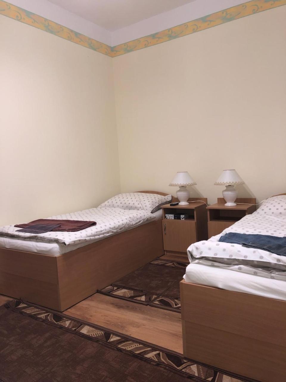 Hotel Adam Tanya Fogado à Balázspuszta Extérieur photo